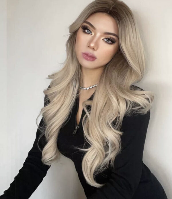 Bitoule wavy blonde wig middle parting